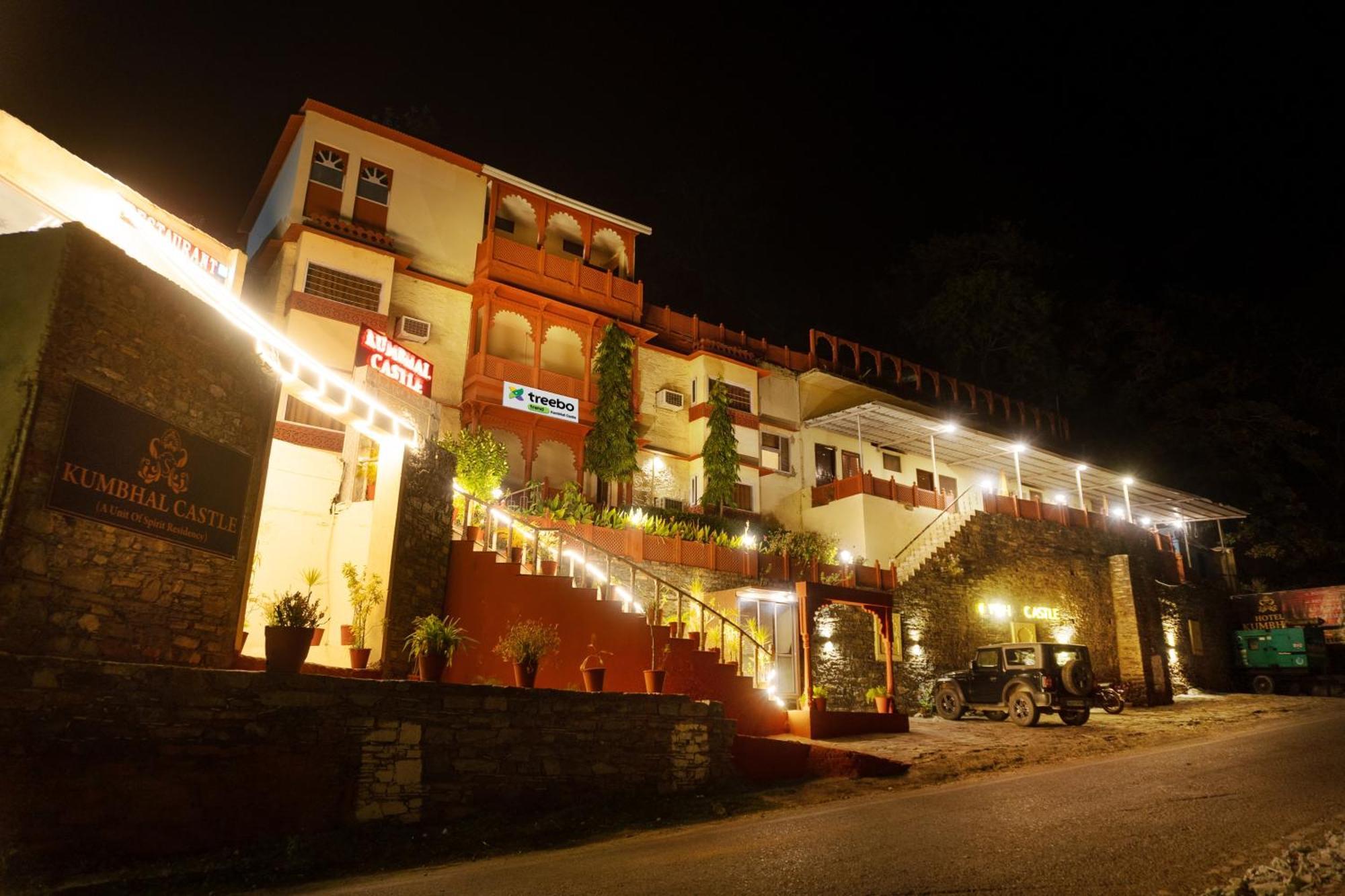 Treebo Kumbhal Castle, 2 Km From Kumbalgarh Fort Hotel Kumbhalgarh Exterior foto